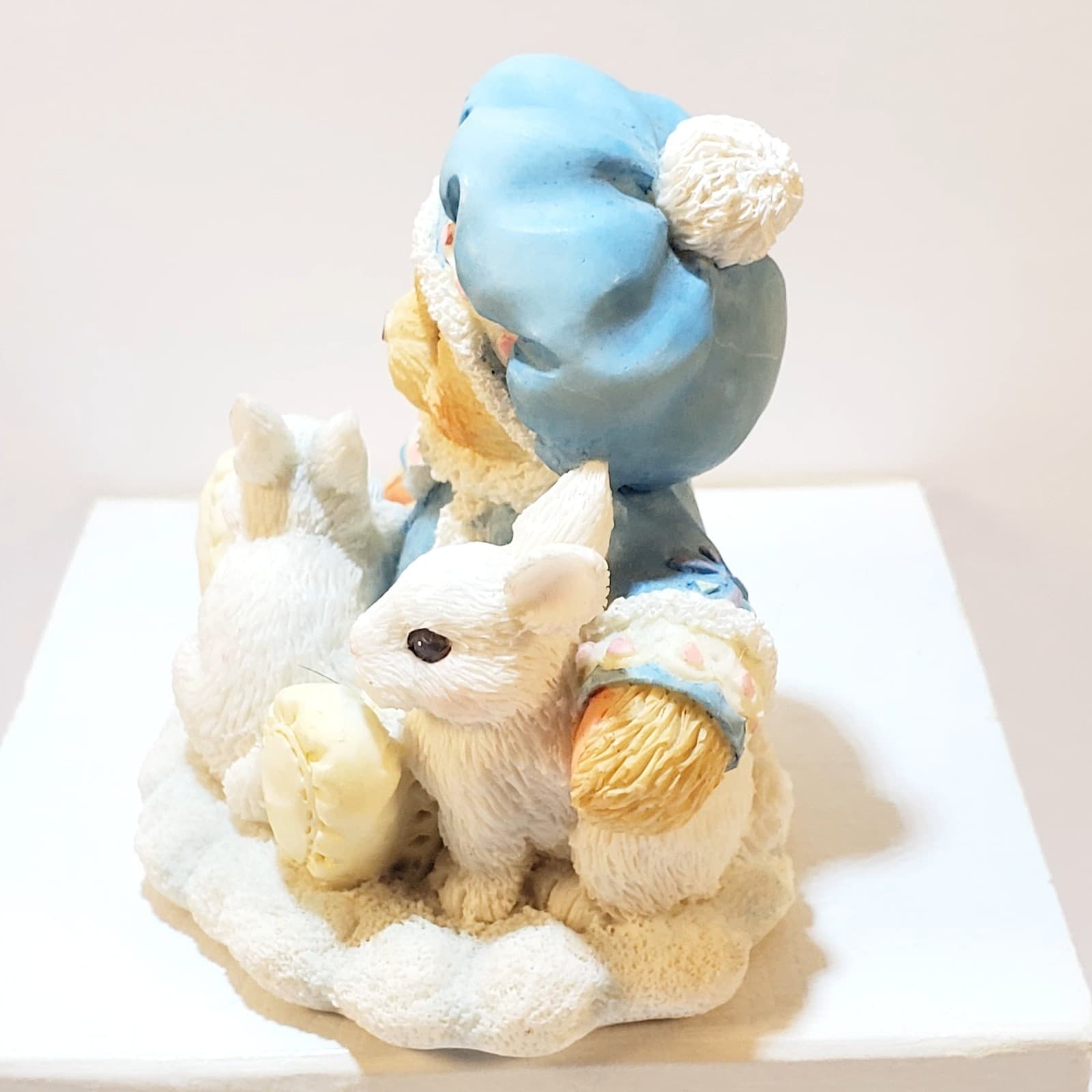 Vintage 1994 Cherished Teddies Sonja Holiday Cuddles Figurine Bears Bunnies - Thumbnail 4