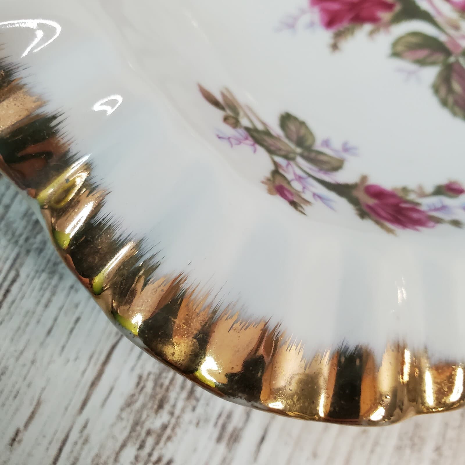 Vintage Moss Rose China Floral Candy Dish Japan Scalloped Gold Rim W/ Handle - Thumbnail 6