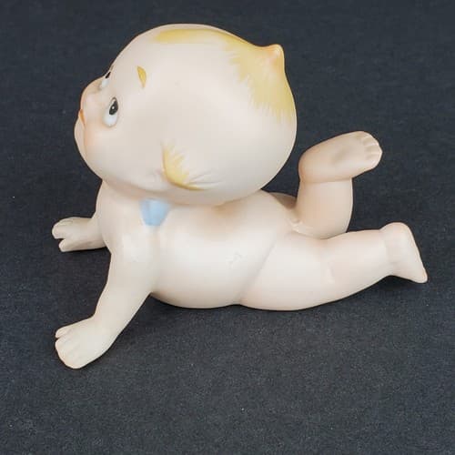 Vintage Made in Japan Kewpie Laying Tumbling Bisque Blue Wing Cherub Figurine - Thumbnail 2