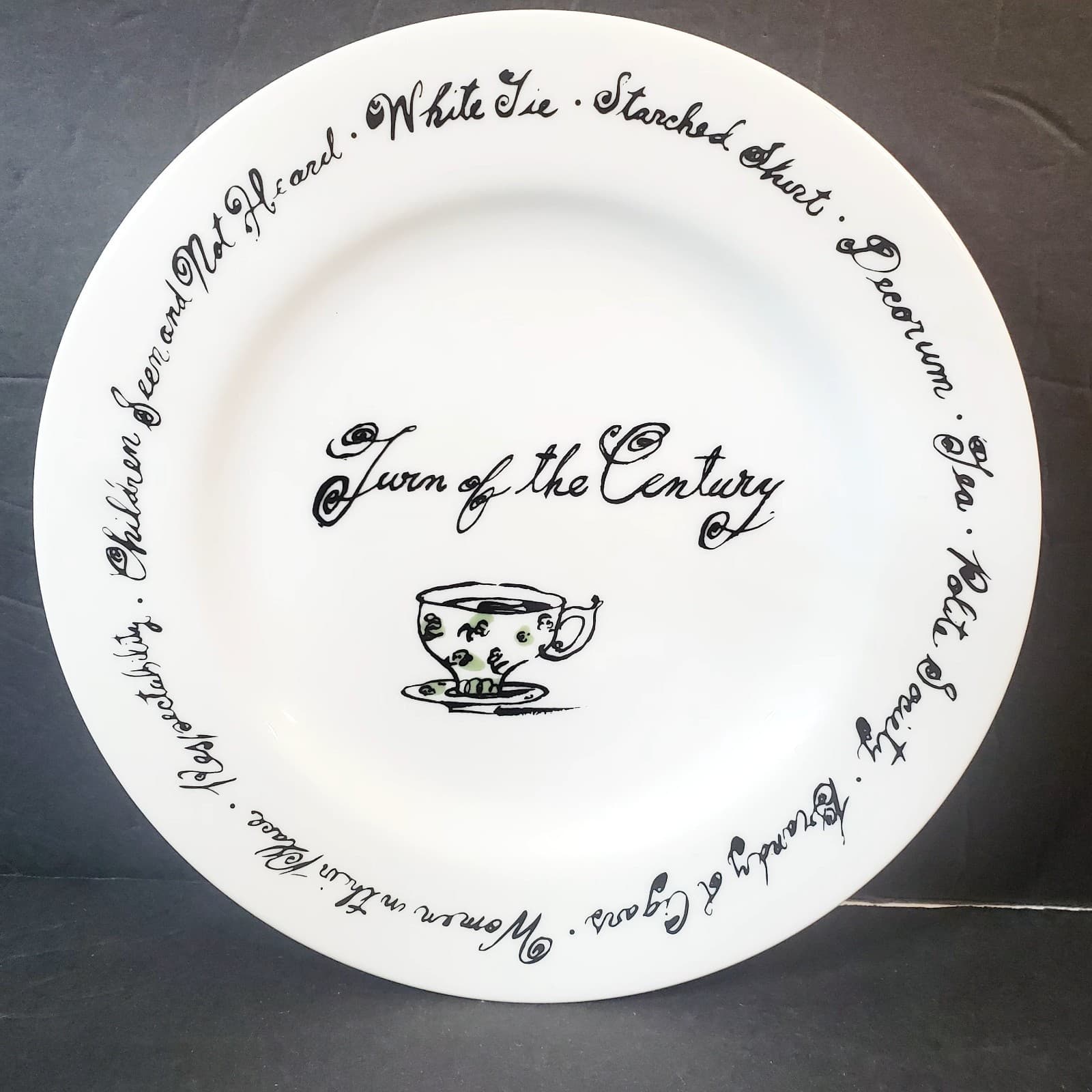 Pottery Barn Decade Salad Dessert Appetizer Plate Turn Of The Century 8.25 inch