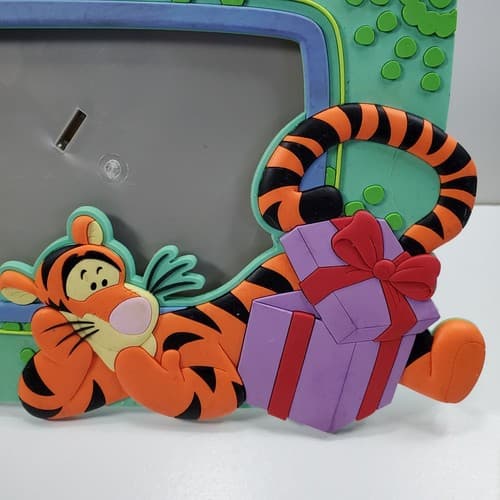 Disney Winnie the Pooh Tigger Opening Present Gift Rubber 3D Photo Picture Frame - Thumbnail 2