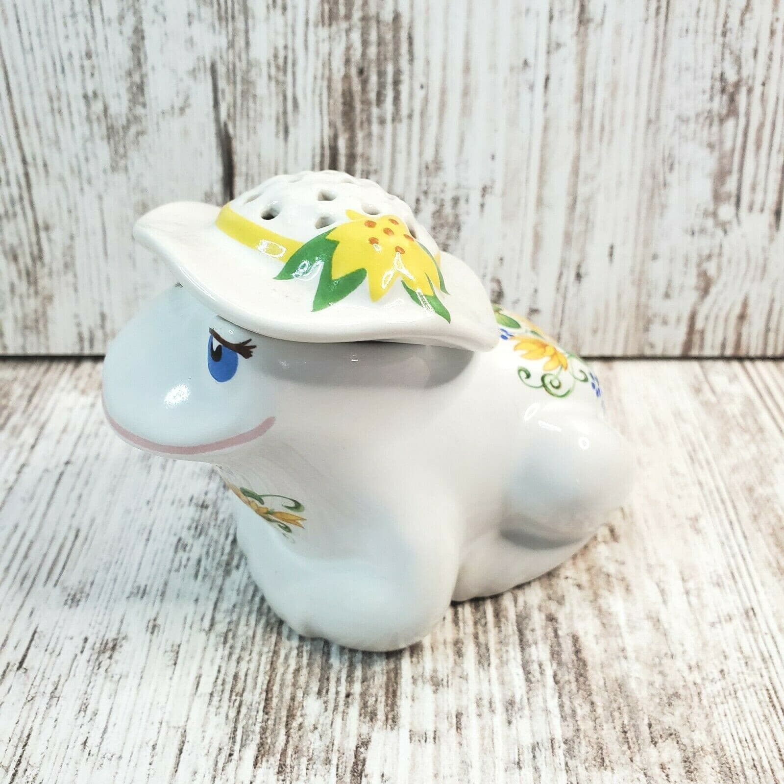 Vintage 1980 Avon Ceramic "Winking Frog" Pomander Potpourri Holder Collectible