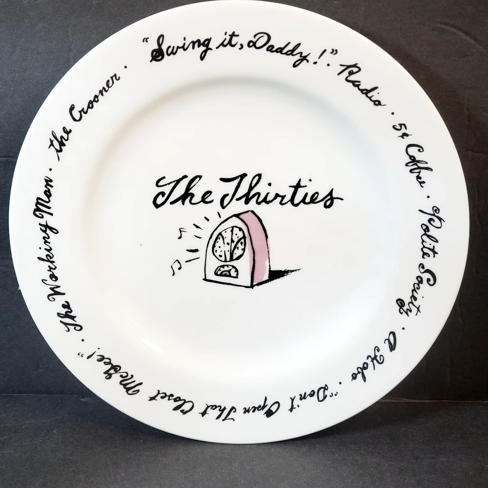 Pottery Barn Decade Salad Dessert Appetizer Plate The Thirties 8.25 inch