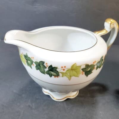 Vtg Regal China Lawndale Occupied Japan Green Leaf Creamer & Sugar Bowl w/ Lid - Thumbnail 2