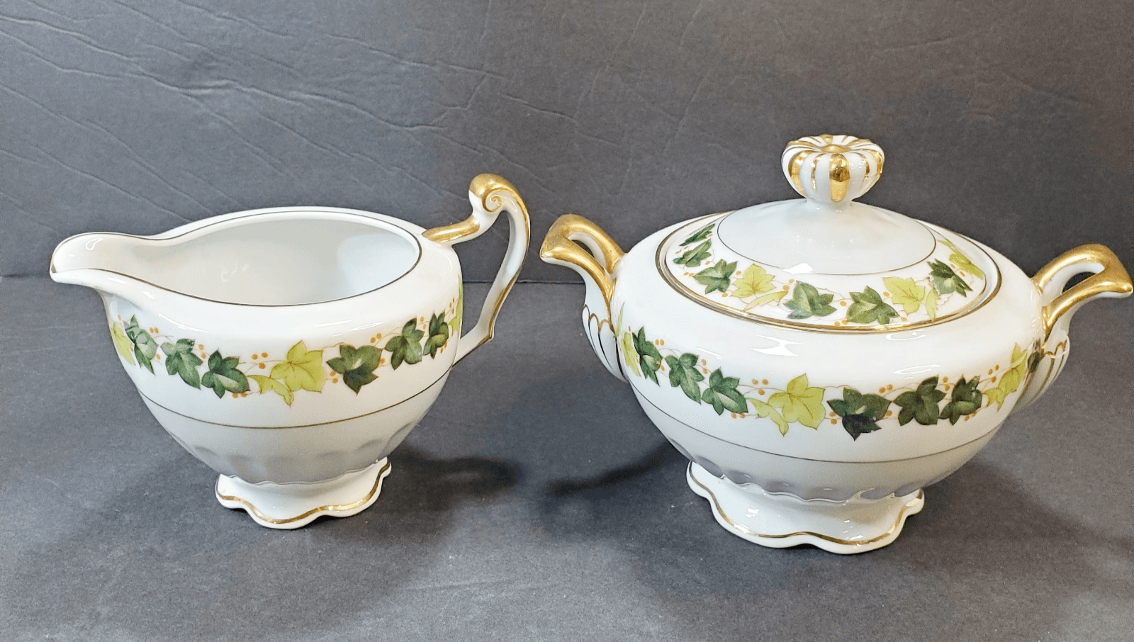 Vtg Regal China Lawndale Occupied Japan Green Leaf Creamer & Sugar Bowl w/ Lid