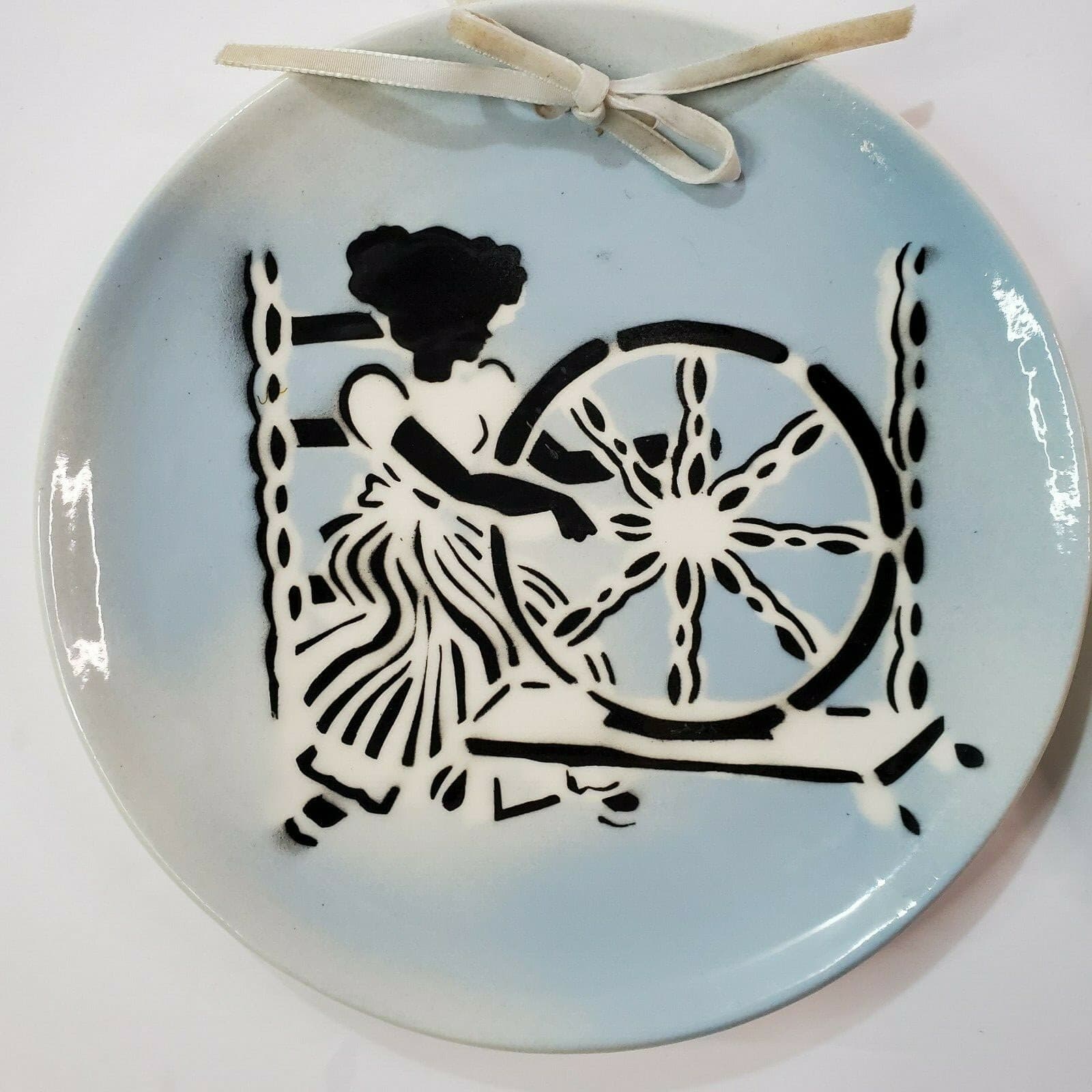 Cleminsons Pottery California Blue Plates Silhouette Girl Wheel & Butter Churn - Thumbnail 2