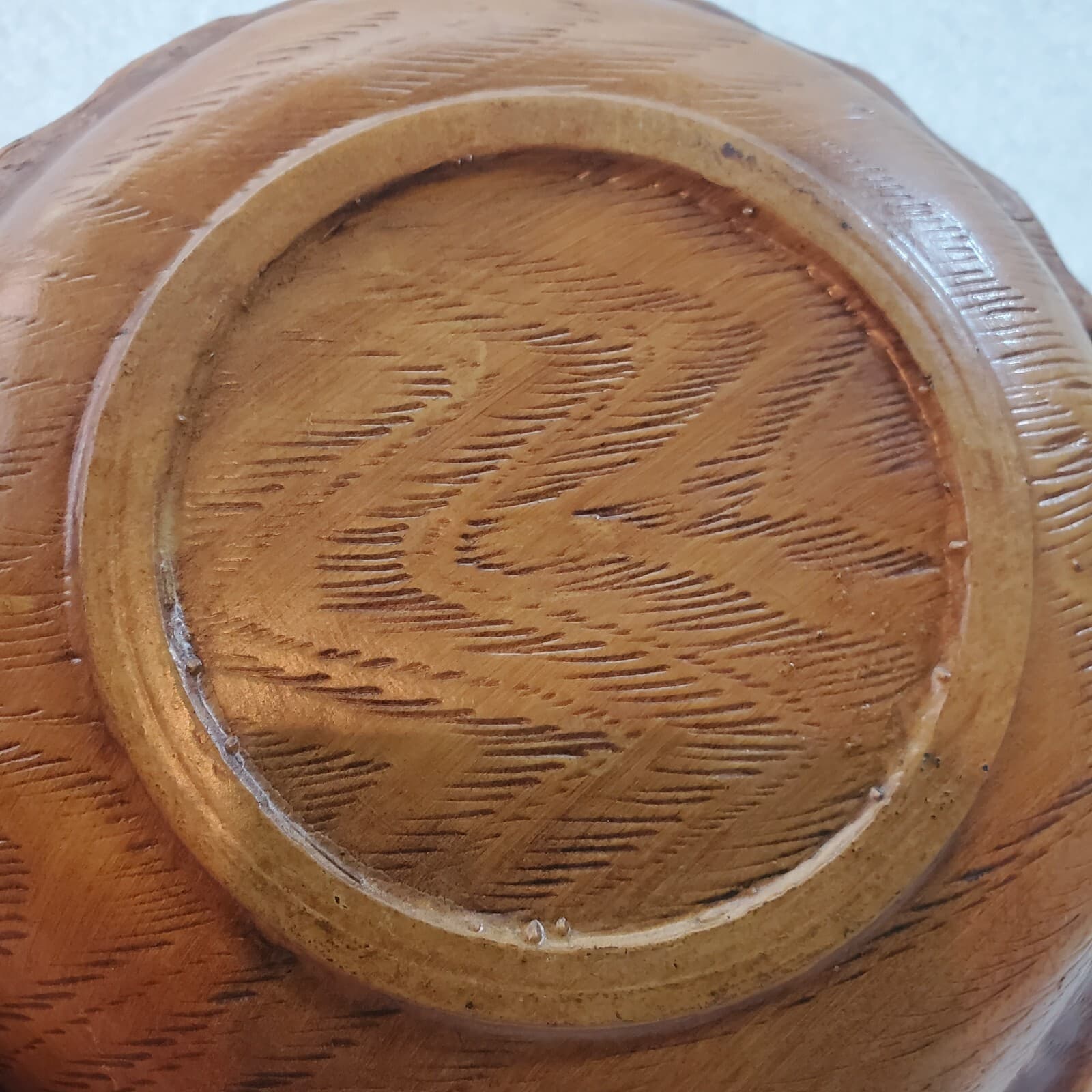 Vintage Syroco Faux Wood Grain Bowl with Deer and Pine Tree Forest Leaves 9.5 in - Thumbnail 5