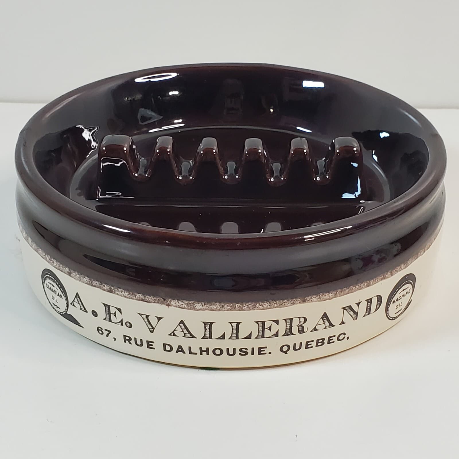 Vintage Ceramic Advertising Ashtray Canadian Oil A.E. Vallerand Quebec