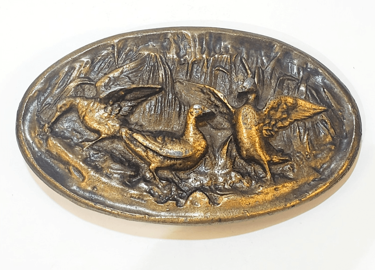 Vtg Brass Tone Metal Flying Mallard Ducks Geese Waterfowl Belt Buckle Hunting