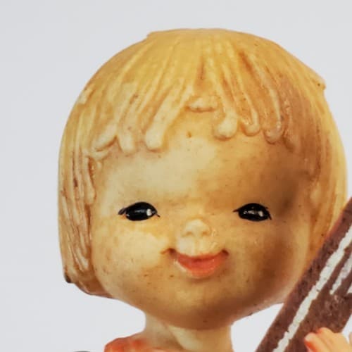 Vintage Anri Italy Wood Carved Little Girl In Apron Playing Cello Figurine - Thumbnail 2