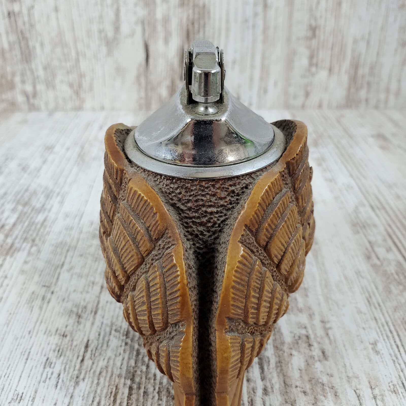 Vintage Hawaiian Lighter Syrocco Resin Wood Large Shell JAPAN HAWAII - Thumbnail 2