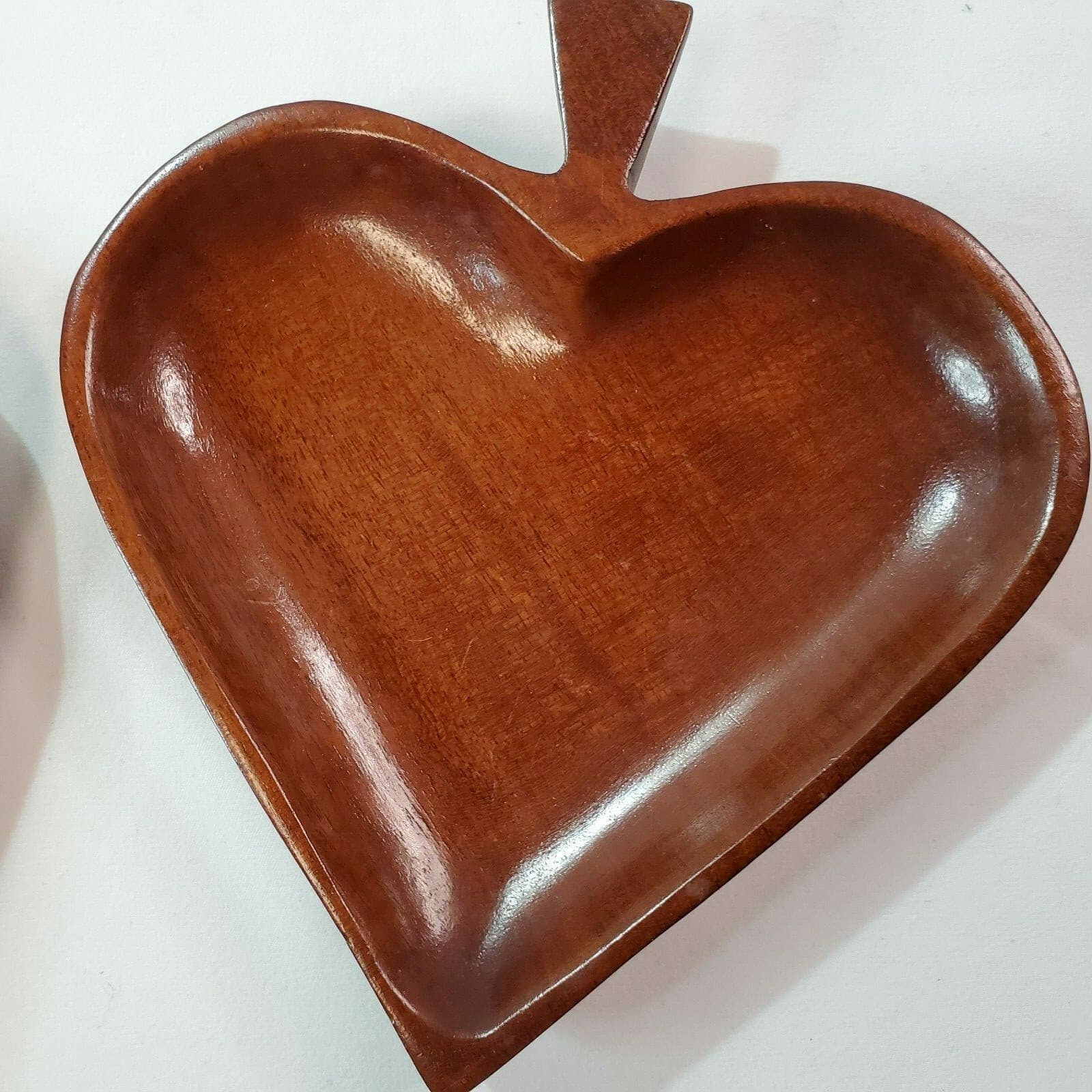 Vintage Solid Mahogany Spade Shape Dish Hand Made in Haiti by Native Craftsmen 2 - Thumbnail 8