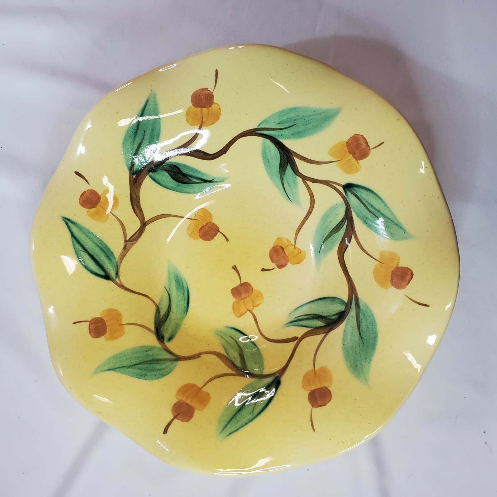 Gail Pittman Retired Siena Acorn & Leaves Ruffled Edge Yellow Bowl 10 3/4"