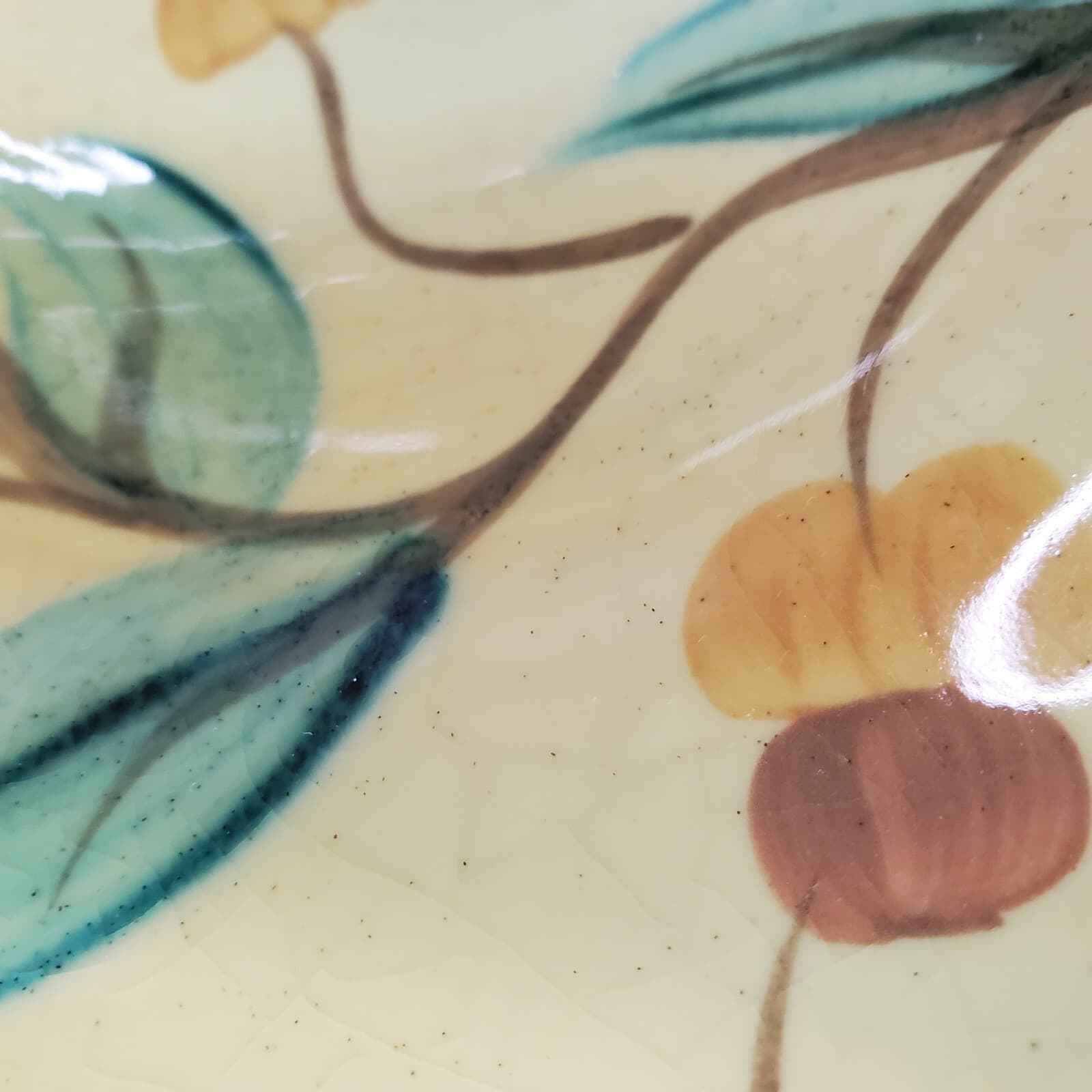 Gail Pittman Retired Siena Acorn & Leaves Ruffled Edge Yellow Bowl 10 3/4" - Thumbnail 3