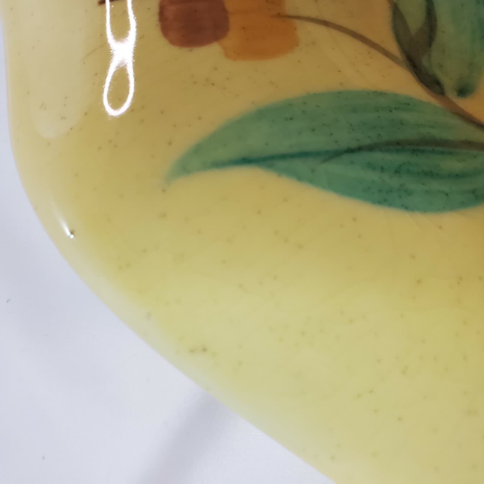 Gail Pittman Retired Siena Acorn & Leaves Ruffled Edge Yellow Bowl 10 3/4" - Thumbnail 2