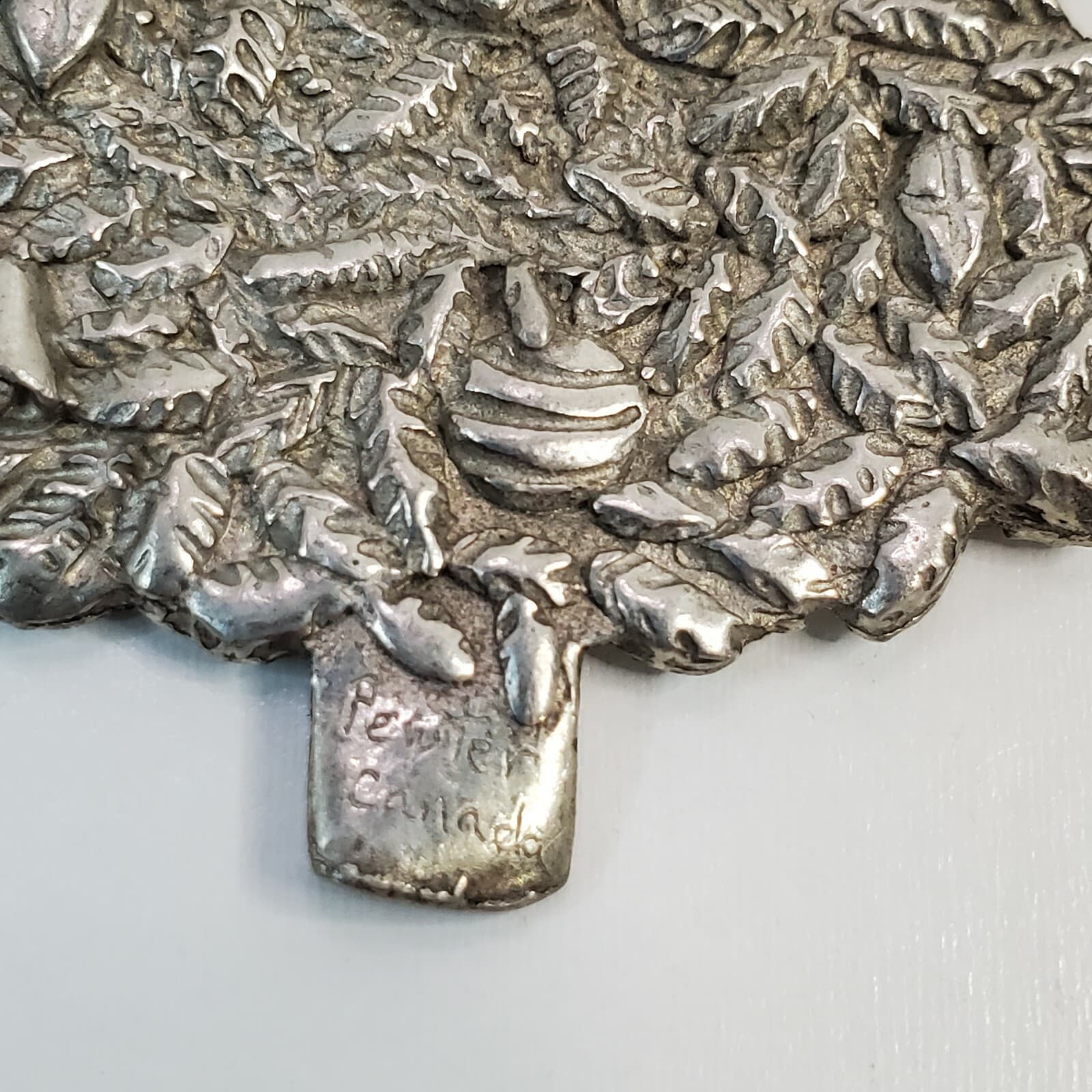 Vintage 1983 Signed SEAGULL Pewter Christmas Tree Holiday Ornament or Pendant - Thumbnail 4