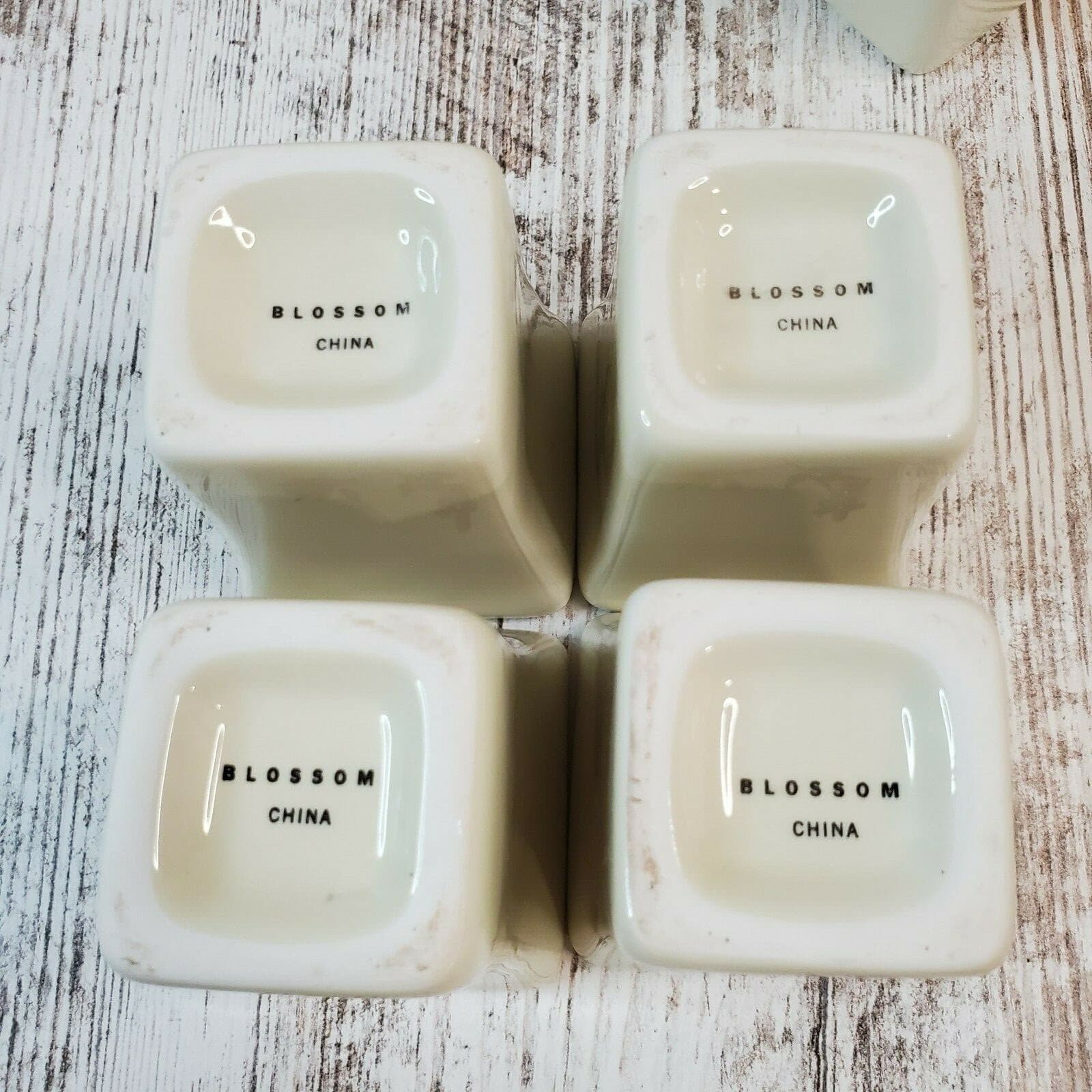 Pottery Barn 5 pc Cherry Blossom Design Sake Tea Set 4 Cups & Bottle Floral - Thumbnail 9