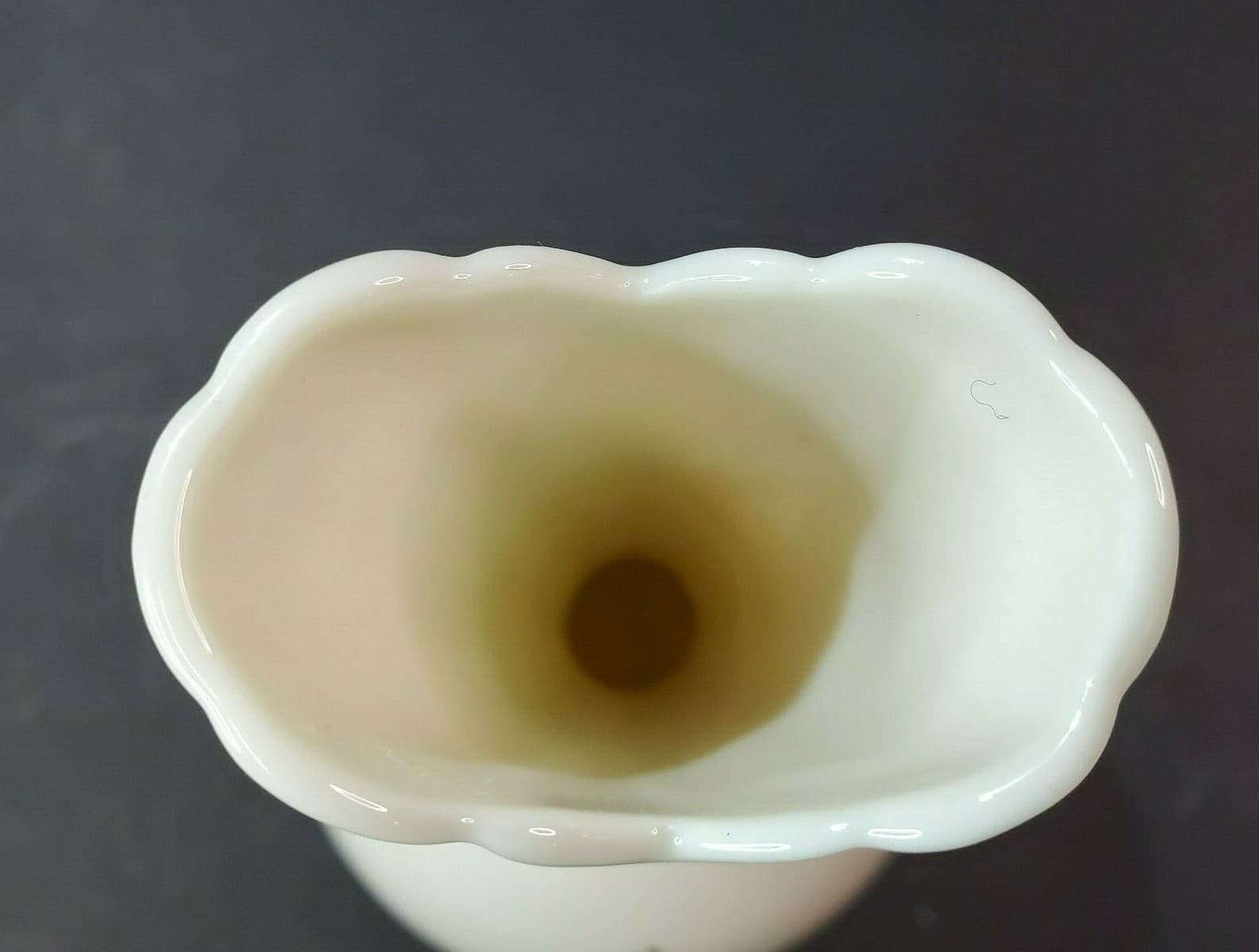 Vintage LENOX Bud Vase RHODORA Pattern Cream w/ Rose & Gold Trim 8" - Thumbnail 4