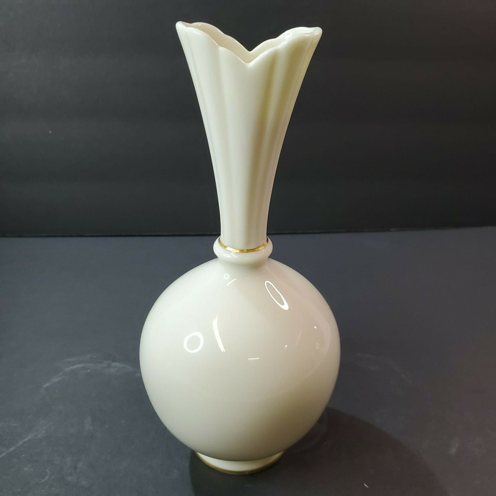 Vintage LENOX Bud Vase RHODORA Pattern Cream w/ Rose & Gold Trim 8" - Thumbnail 6