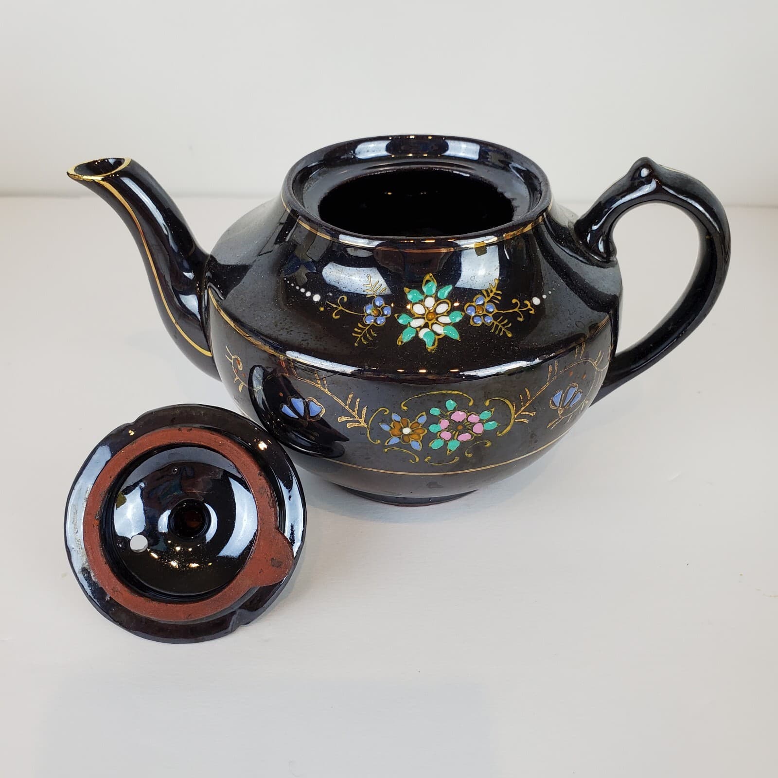 Vtg Small Japanese Teapot Made In Occupied Japan Moriage Hand Painted Redware - Thumbnail 2