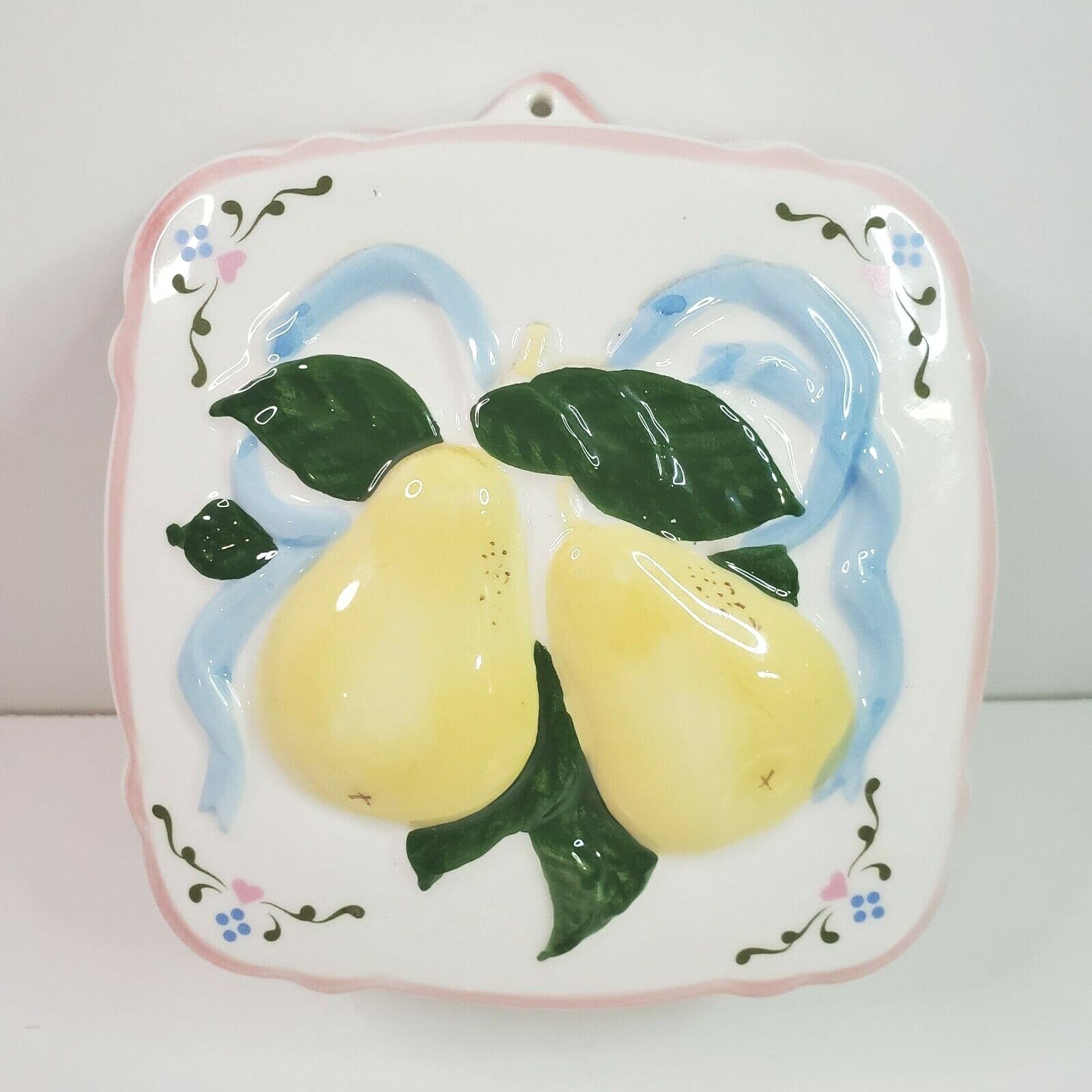 Vintage Silvestri Ceramic Fruit Mold Wall Hanging Pears Hand Painted - Thumbnail 2