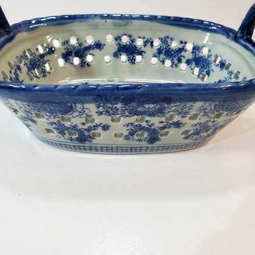 Victoria Ware Ironstone Staffordshire Blue Reticulated Pierced 7" Handled Basket - Thumbnail 3