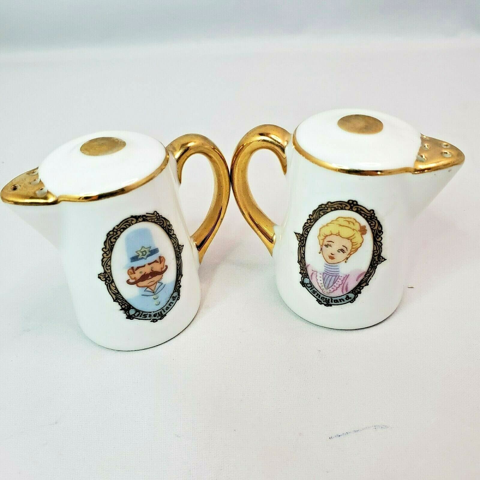 Disneyland Teapot Coffee Pot Salt & Pepper Shakers Walt Disney Productions Japan - Thumbnail 4