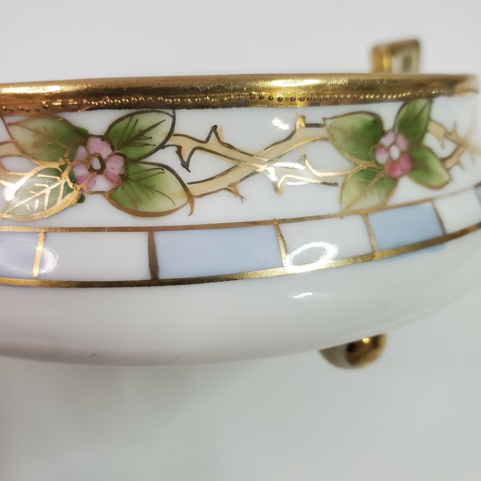Vtg Hand Painted Nippon 2 Handled Gold Trim Floral Footed Tidbit Bonbon Nut Dish - Thumbnail 5