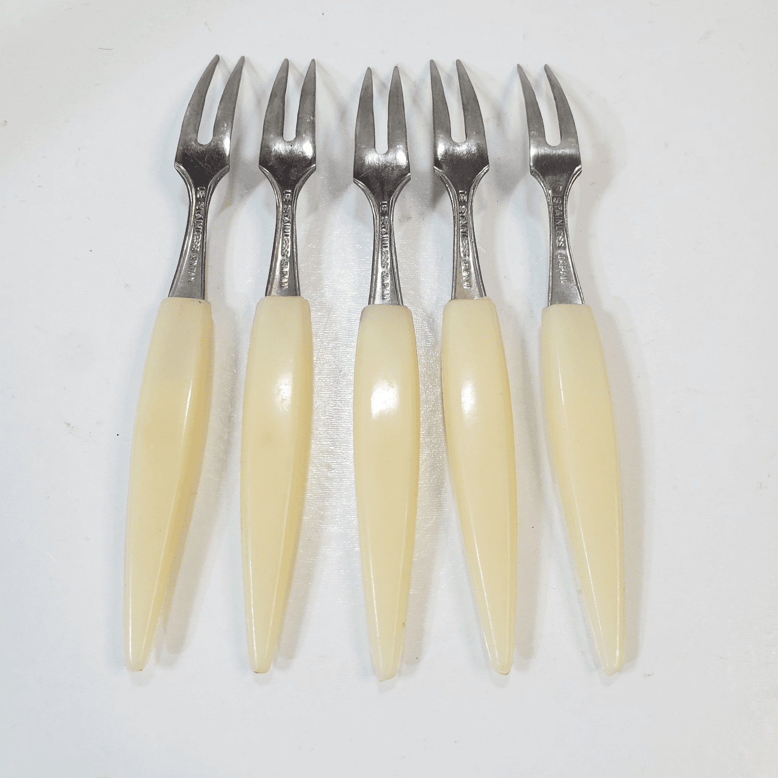 Vintage Cocktail Forks Stainless Celluloid Handles & Inlay Foil Japan 5 pcs 4" - Thumbnail 3