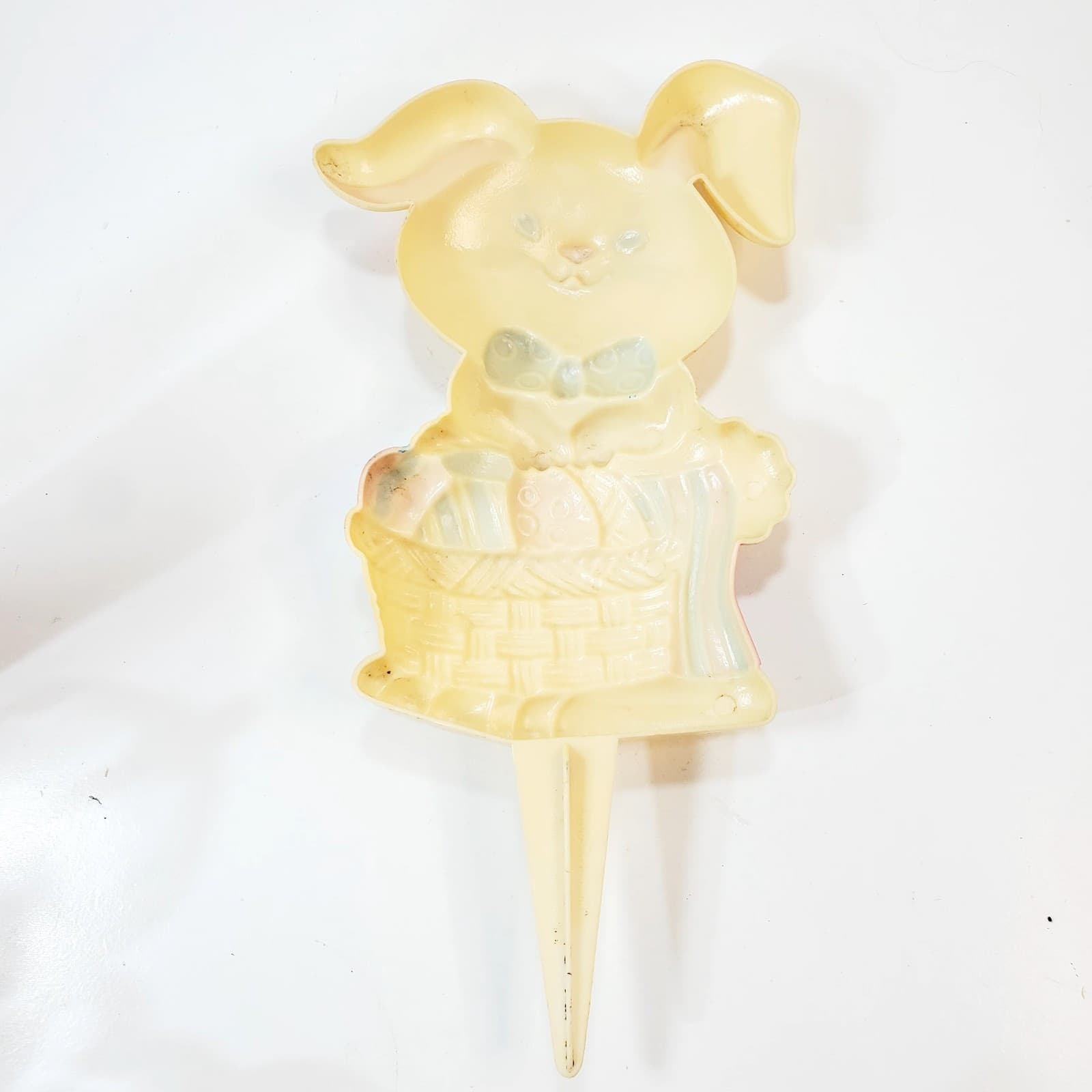 Vintage New Designs Plastic Yard Bunny Easter Outdoor Decor 13” Tall Spring - Thumbnail 4