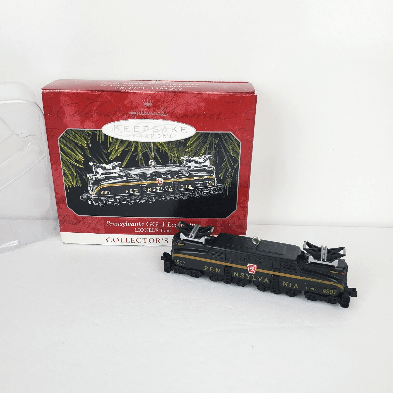 Vintage Hallmark 1998 Lionel Pennsylvania GG-1 Locomotive Ornament #3 in series