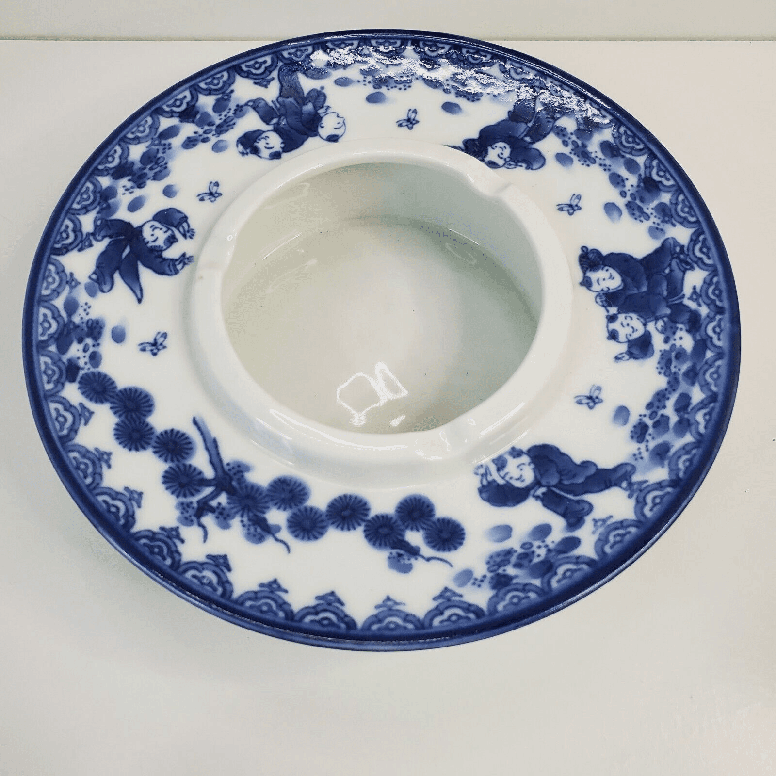 Vintage Japanese Hirado Ware Blue White Porcelain Wide Rim Hat Shape Ash Tray