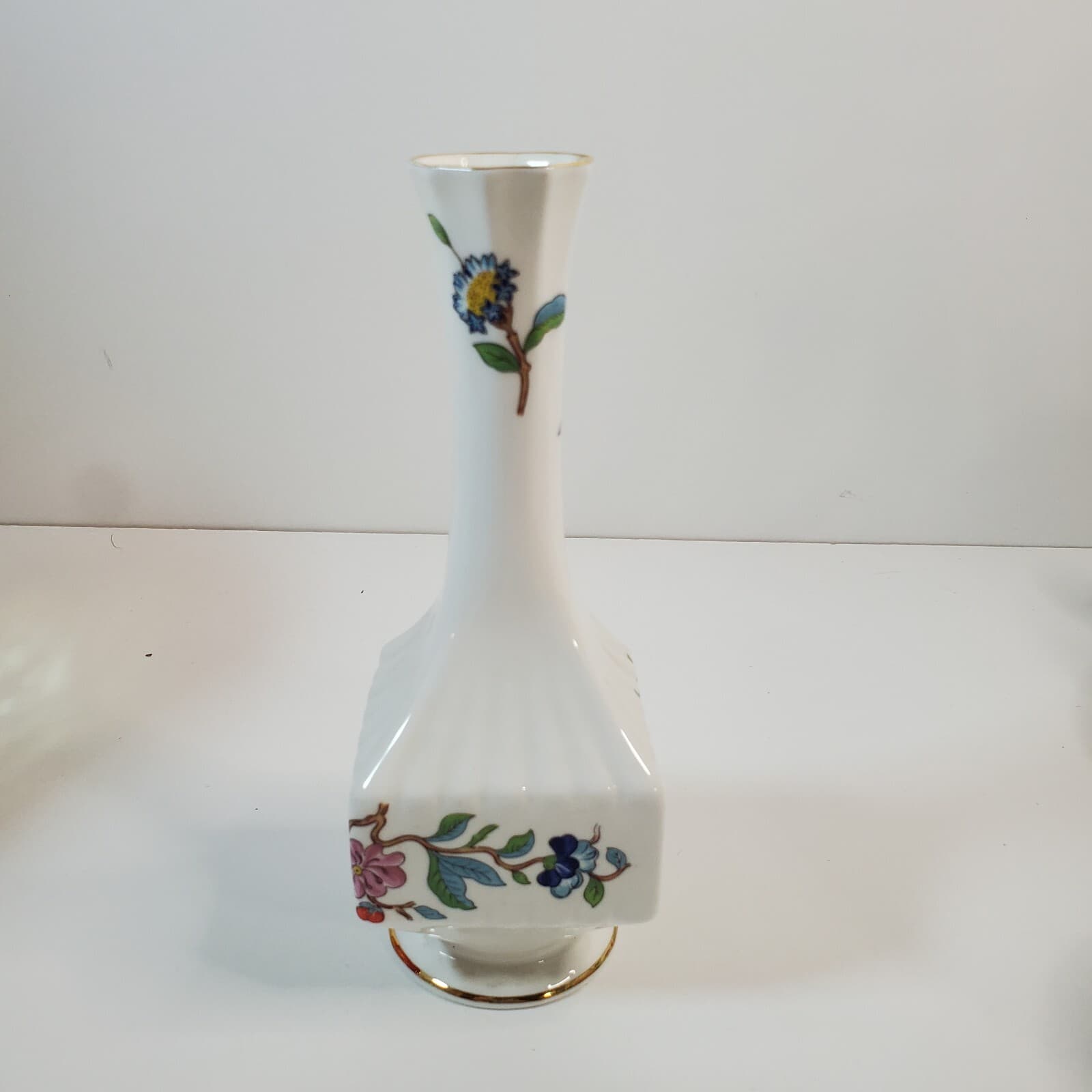 Vintage Aynsley England Cottage Garden Bone China Bud Vase Flowers Birds - Thumbnail 7