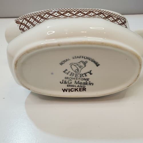 J & G Meakin Royal Staffordshire Liberty Ironstone Wicker Brown Gravy Boat - Thumbnail 7
