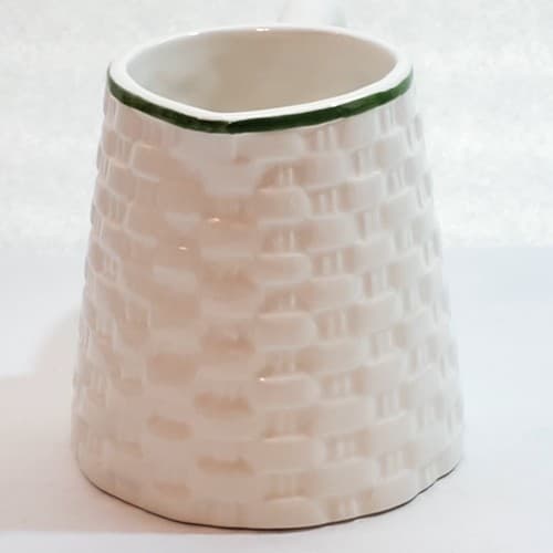 Vintage Avon White Basket Weave Bunny Rabbit Creamer Easter Spring Floral - Thumbnail 2