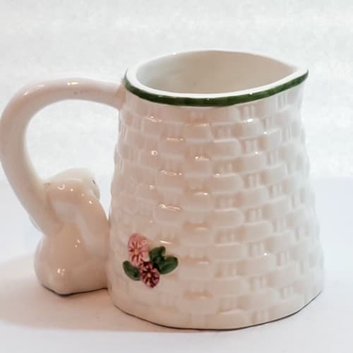 Vintage Avon White Basket Weave Bunny Rabbit Creamer Easter Spring Floral - Thumbnail 3