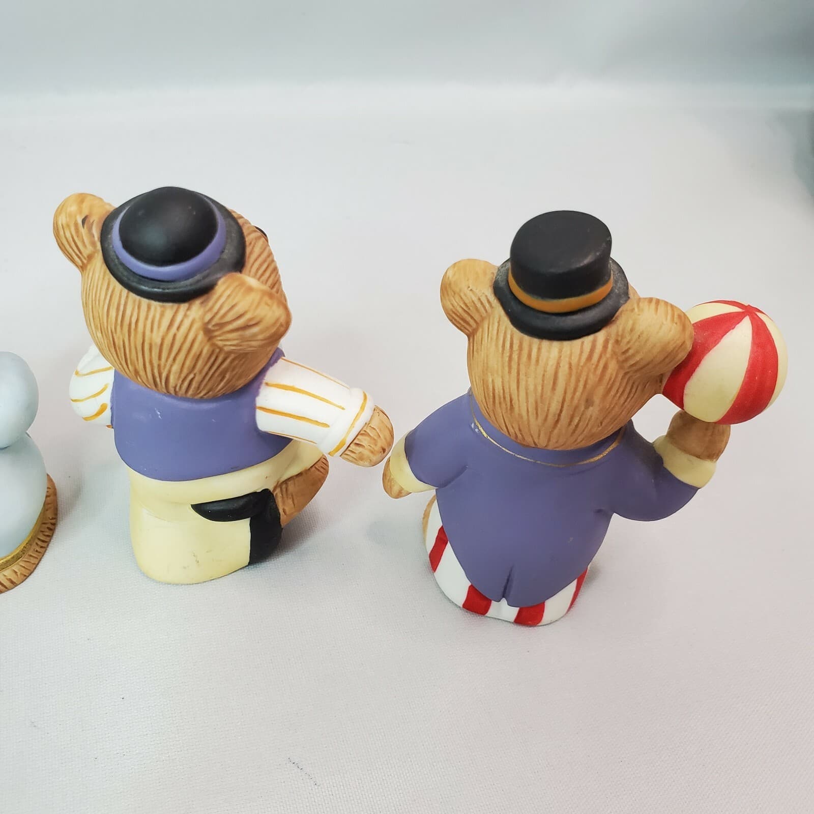 Vintage HOMCO Performing Clown Circus Bears Porcelain Figurines #1449 Set of 4 - Thumbnail 7