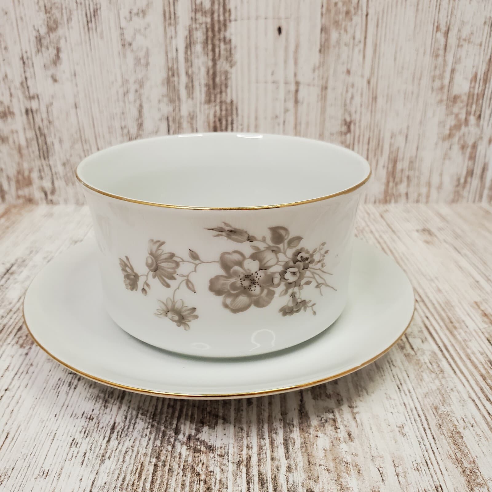 Johann Haviland Bavaria Germany Twilight Rose Gravy Boat Attached Underplate