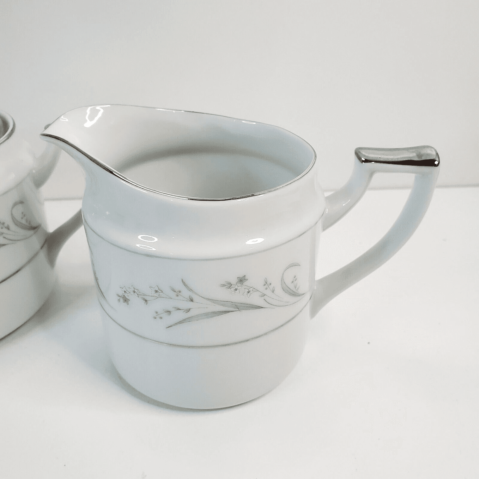 Vintage Amcrest Japan Fine China Fleur Pattern Sugar Bowl w/Lid & Creamer 1401-5 - Thumbnail 3