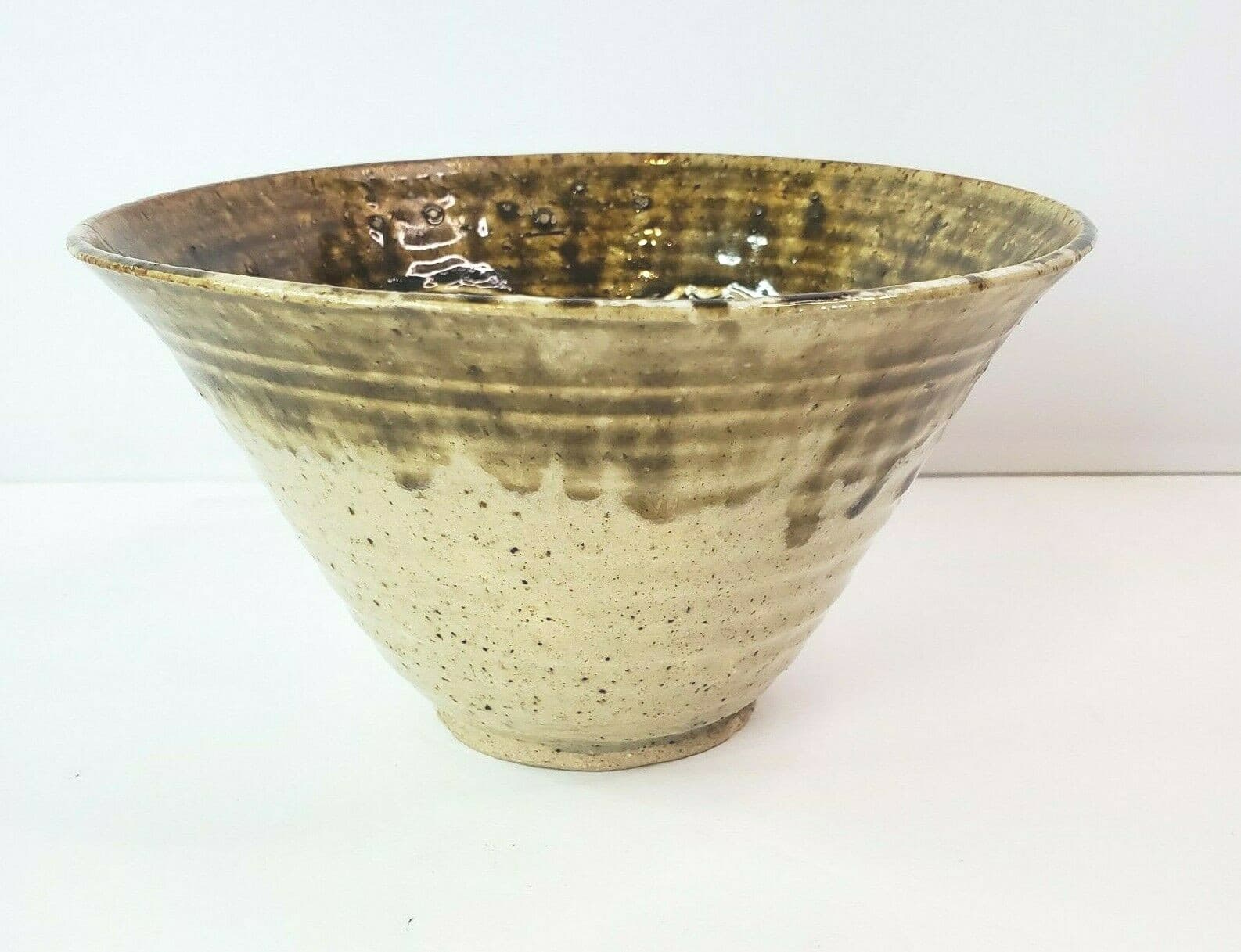Hand Thrown Art Pottery Brown Tan Drip Glazed V-Shaped Bowl Flower Design Signed