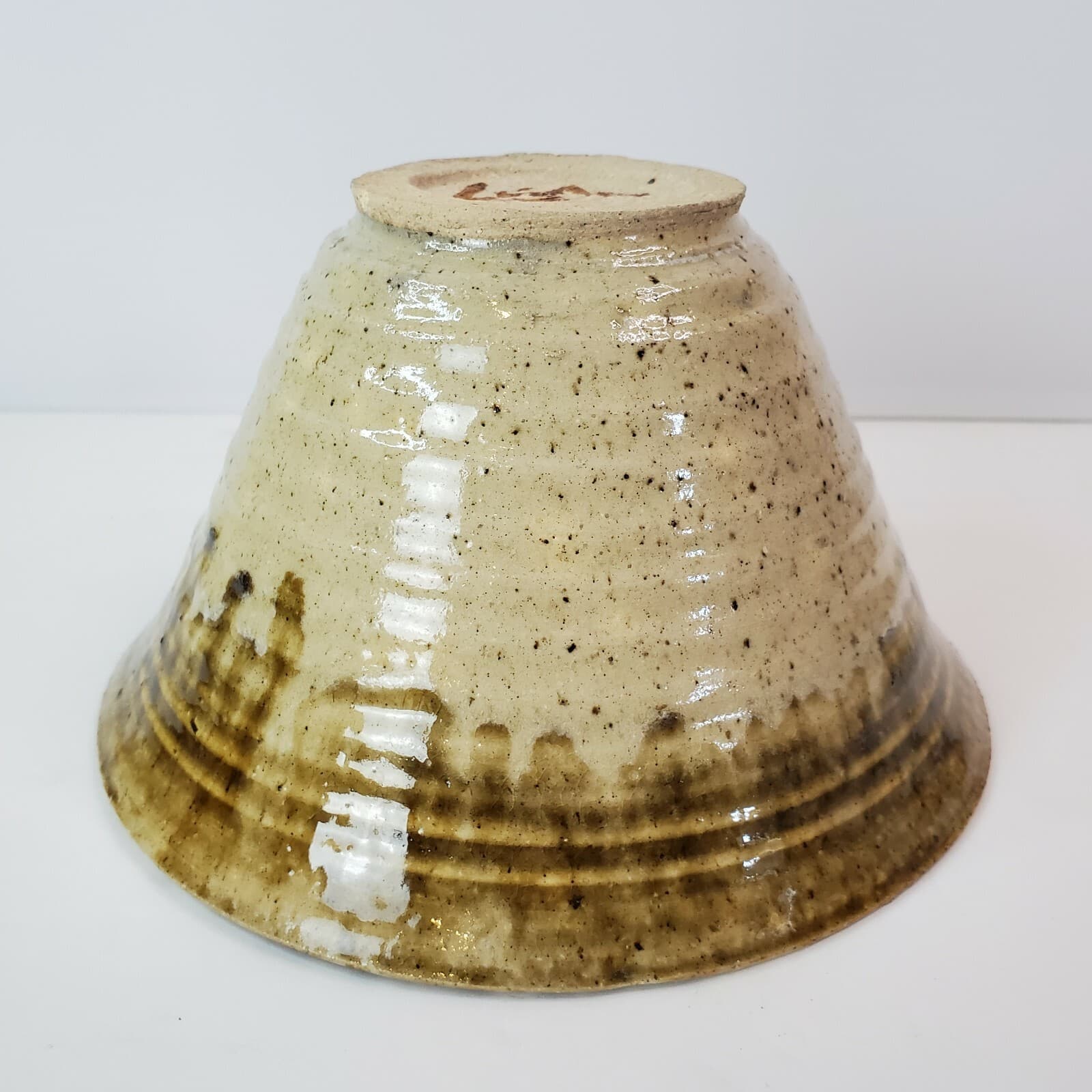 Hand Thrown Art Pottery Brown Tan Drip Glazed V-Shaped Bowl Flower Design Signed - Thumbnail 3