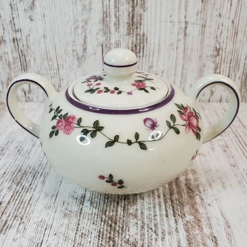 Eschenbach Bavaria Germany Elfenbein Porzellan Sugar Bowl w Lid Floral 2 Handle