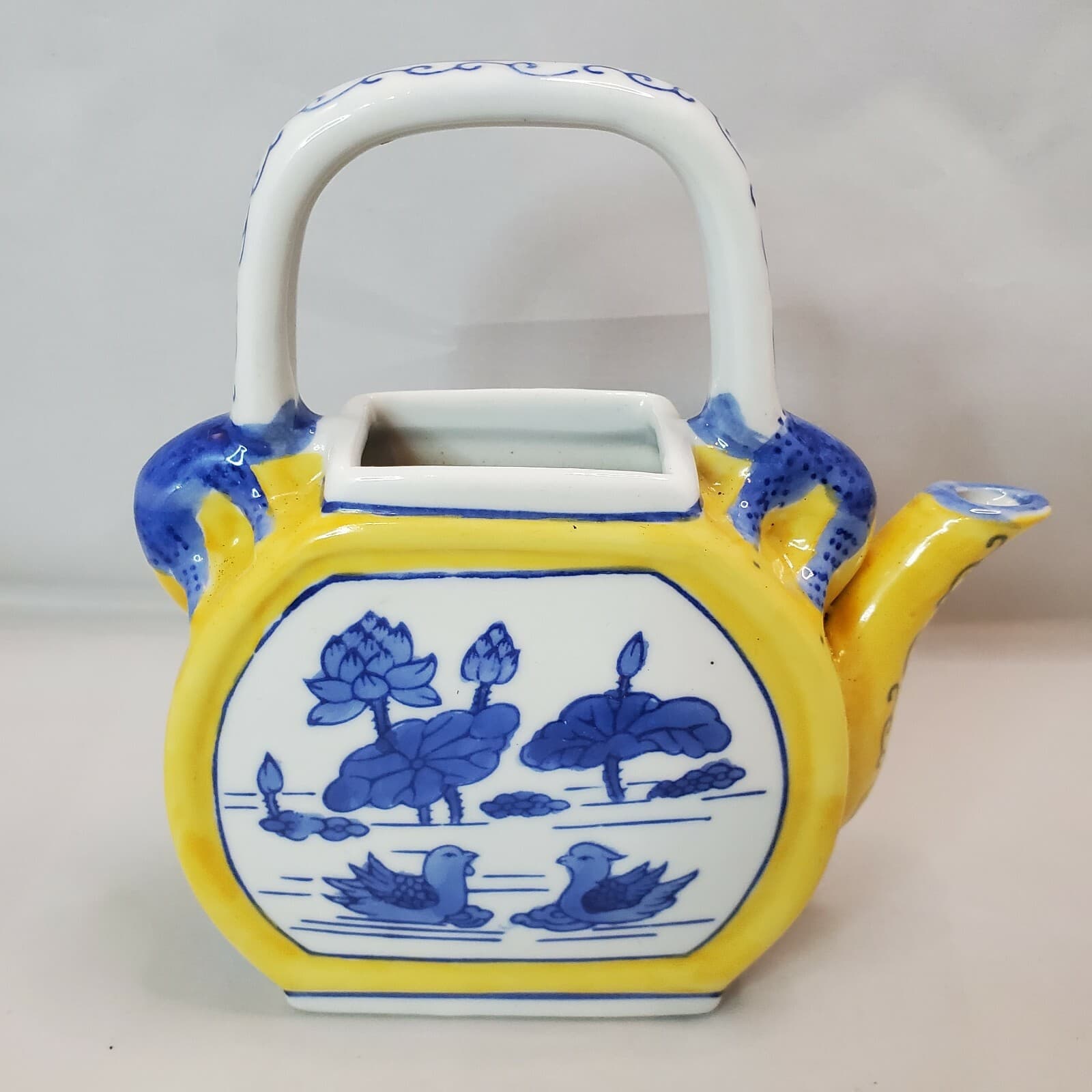 Porcelain Treasures Small Flat Blue Yellow White Teapot Ducks, NO LID Planter - Thumbnail 3
