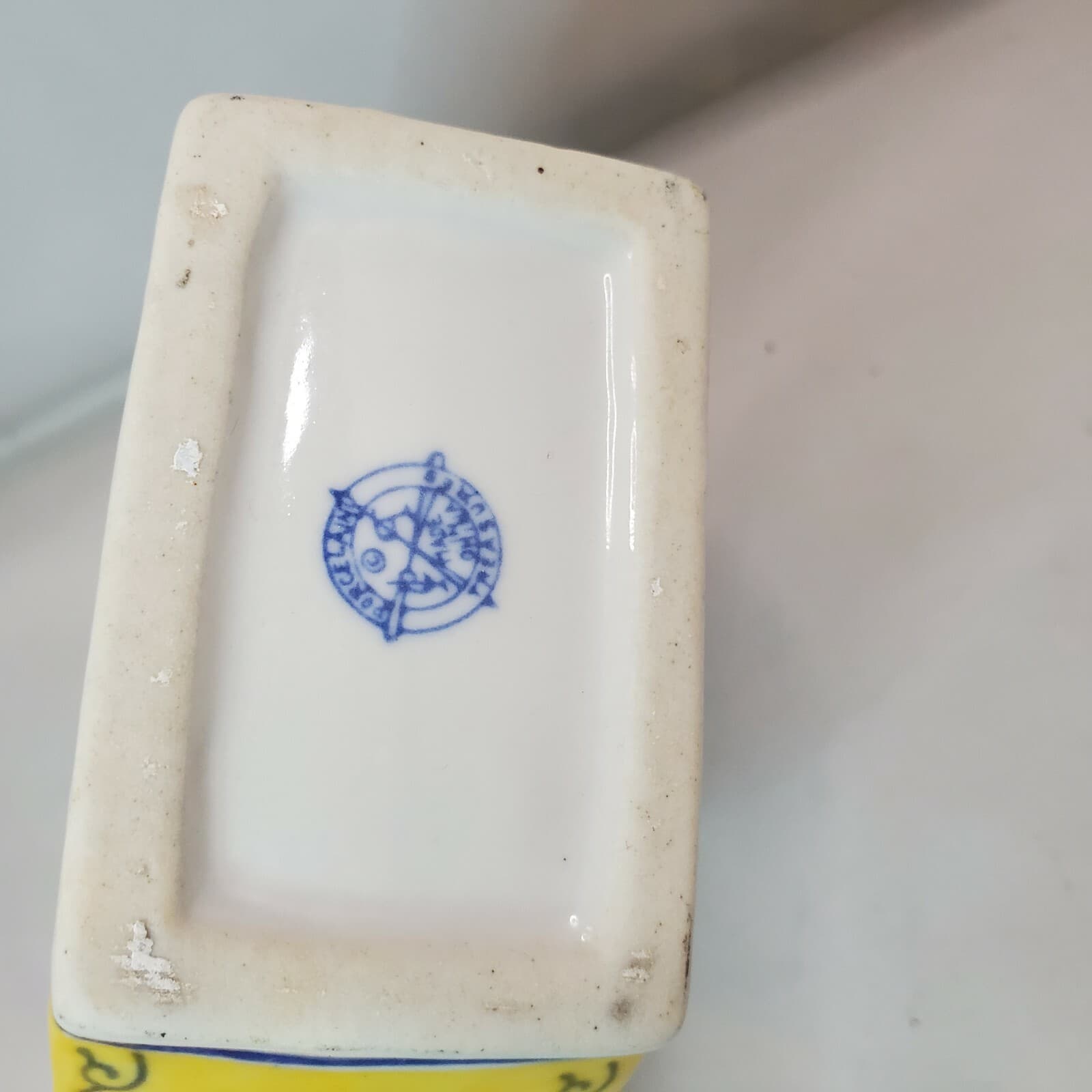 Porcelain Treasures Small Flat Blue Yellow White Teapot Ducks, NO LID Planter - Thumbnail 5