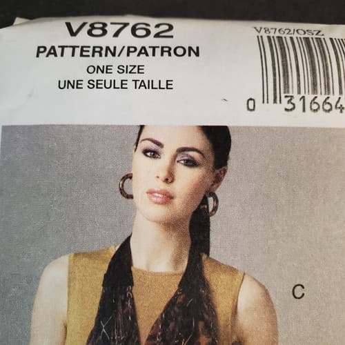 Vogue Accessories V8762 Scarf Scarves Elizabeth Gillett NYC Pattern OSFA - Thumbnail 2
