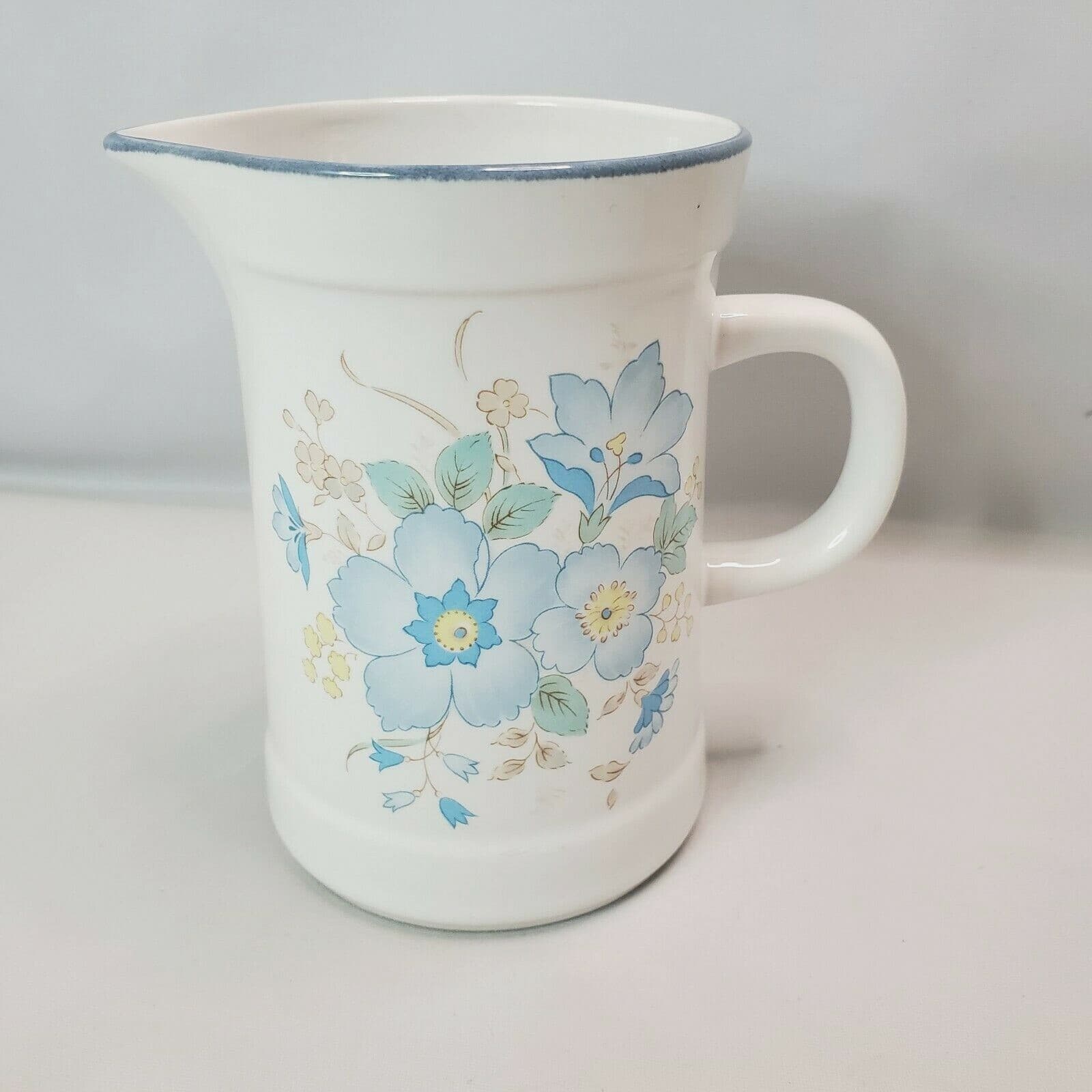 Carico Casual Collection Celeste Tall Creamer Vintage Blue Flowers Retro