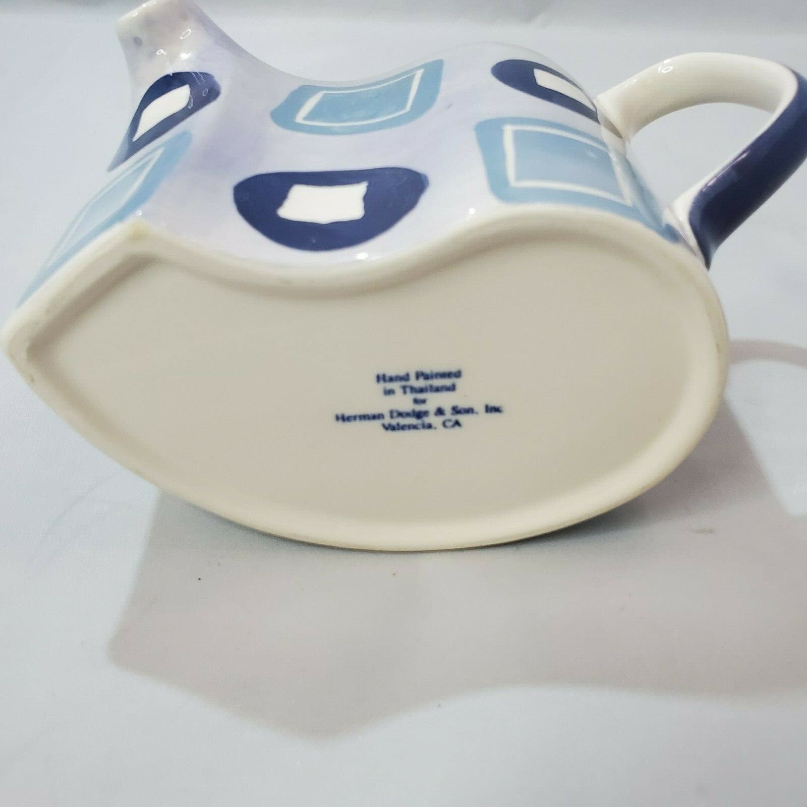 Herman Dodge and Son Curved Teapot Hand Painted Mid Century Geometric Shapes - Thumbnail 7