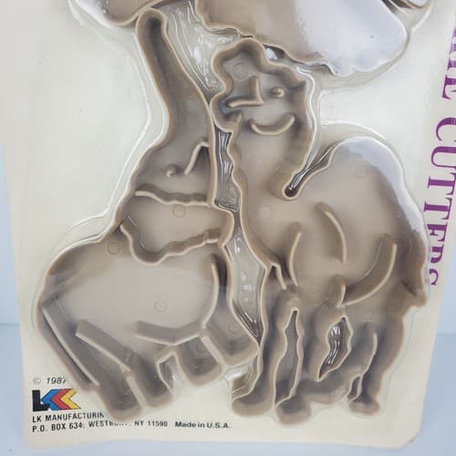 Vintage 1987 LK Manufacturing Corp Cookie Cutter Set of Bird Elephant Camel NEW - Thumbnail 2