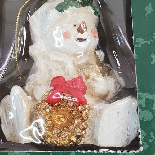 Vintage 1999 Holiday Collection Figural Polyresin Snowman Christmas Ornament - Thumbnail 2