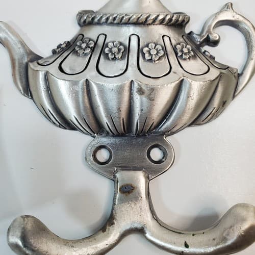 Vintage Silver Tone Metal Tea Pot Kitchen Towel Hook Hanger Country Farmhouse #2 - Thumbnail 2